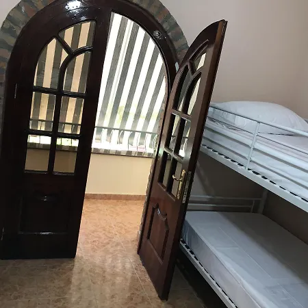Hostel Villa ホステル *